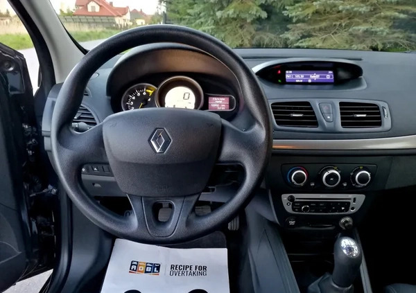 Renault Megane cena 26600 przebieg: 133902, rok produkcji 2013 z Słupca małe 277